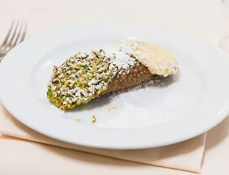 Sicilia 3* Милан